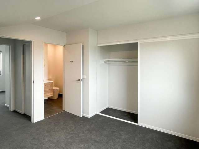 15/24 Percy Street Phillipstown_3