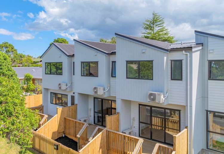 2/23 Princeton Parade Albany_1