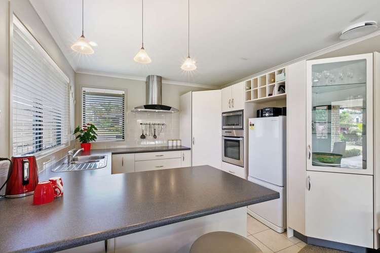 2 Eagle Street Welcome Bay_6