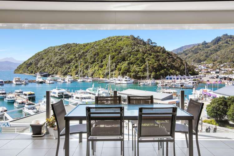 404/6 London Quay Picton_14