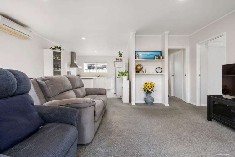 7 Hatton Road Orewa_1