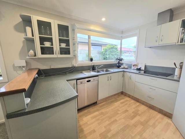 9/92 Perth Street South Hill_2