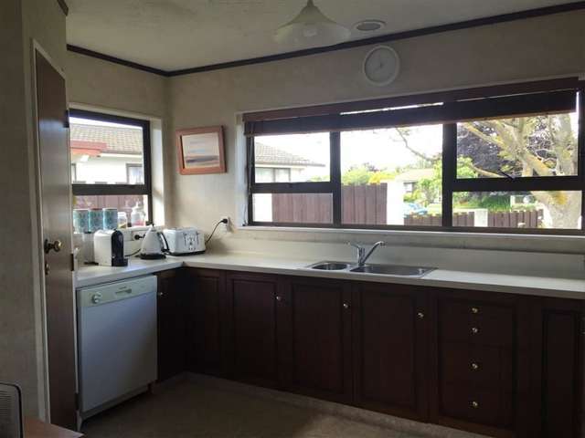 6 Neagle Place Greenmeadows_2