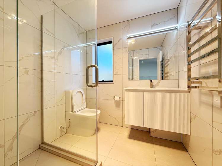 8B Downsview Road 2671_10