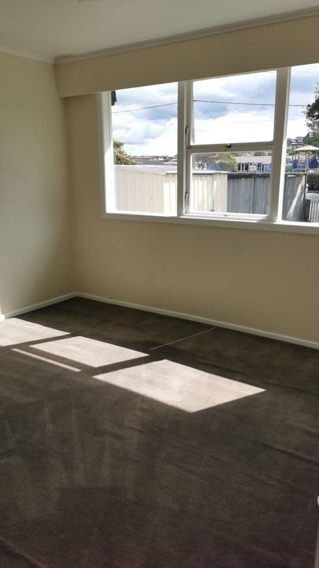 193 Centreway Road Orewa_4