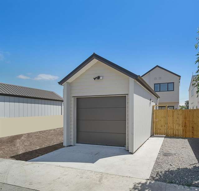 Stylish Living - Standalone Garage