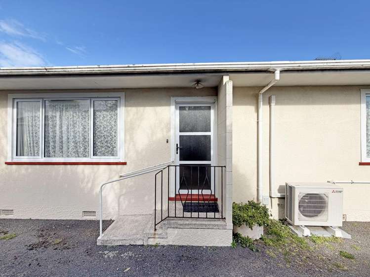 77C Carlton Avenue 1208_25