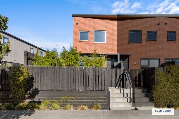 64 Te Tihi Street_0