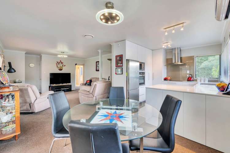 1 Lazurite Drive Westgate_22