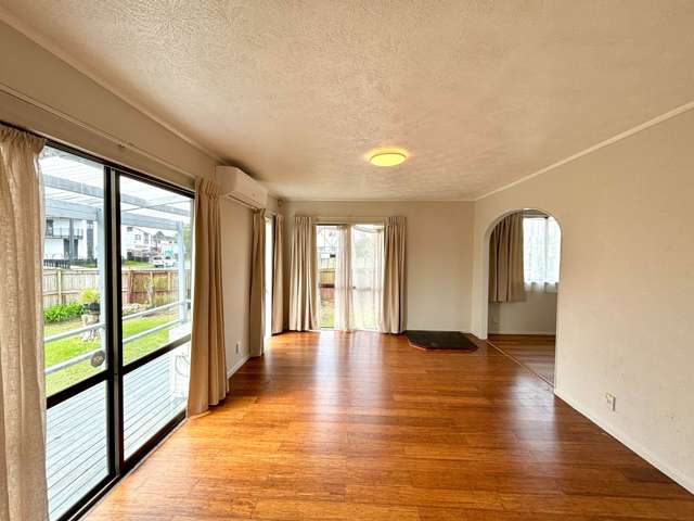 56 Sharland Avenue Manurewa_3