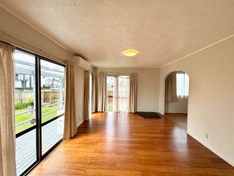 56 Sharland Avenue Manurewa_3