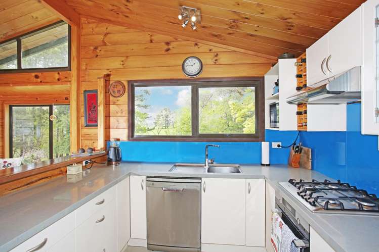 212B Glenbrook Beach Road Glenbrook Beach_7