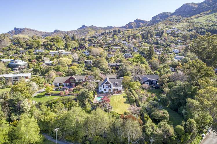 11 Merlincote Crescent Governors Bay_18