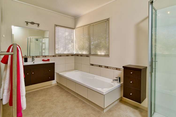 24 Hunters Hill Havelock North_11