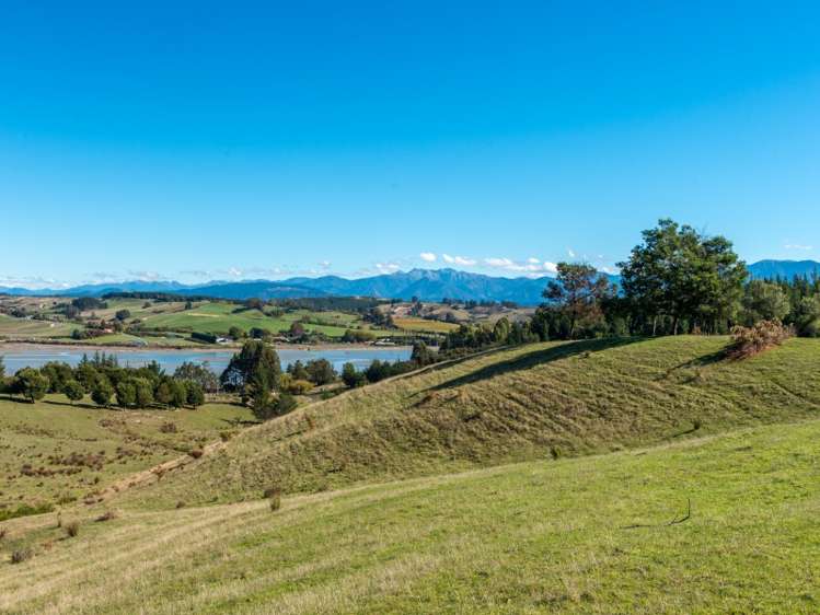 22 Kina Peninsula Road Tasman_7