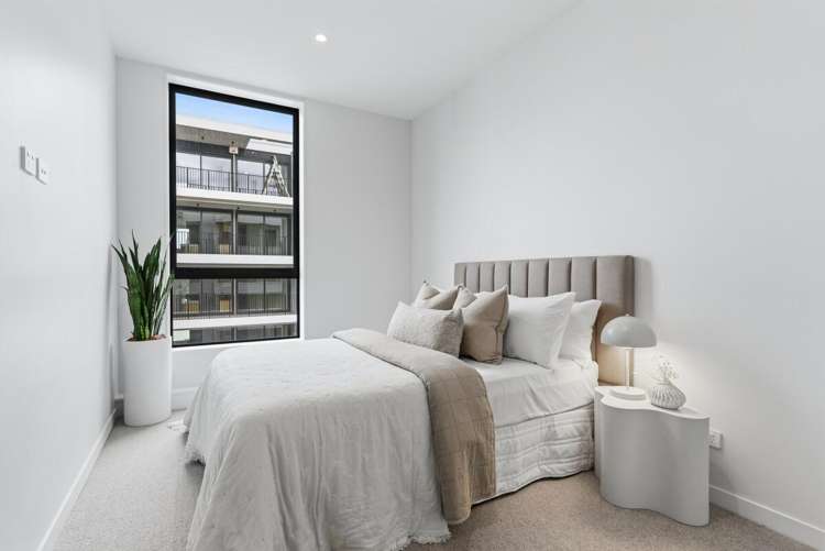 81 Carlton Gore Road Newmarket_24