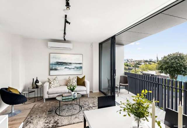 10 Central Road 1703_4