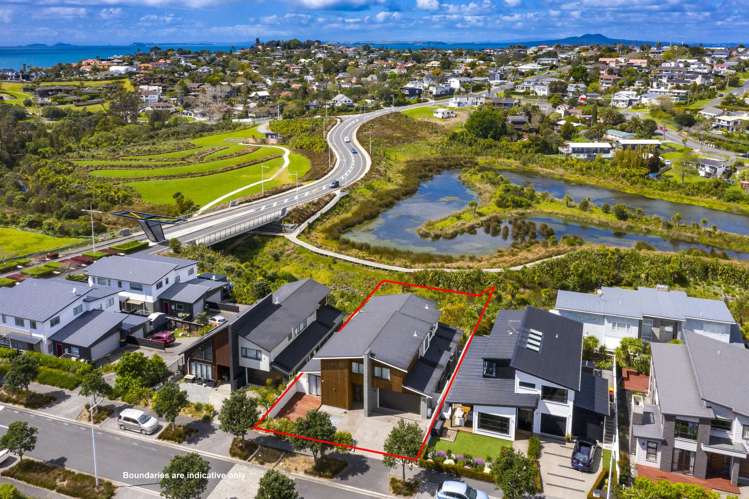 8 Remuremu Street Long Bay_14