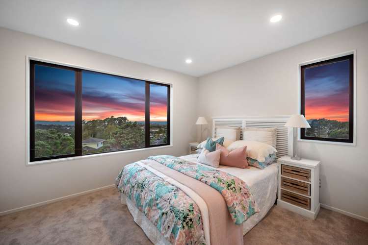 18/929-933 East Coast Road Torbay_12