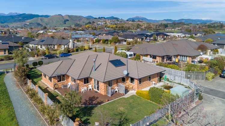 6 Wanderers Avenue Brightwater_11