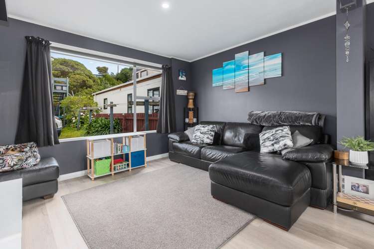 3/3 School Road Plimmerton_7