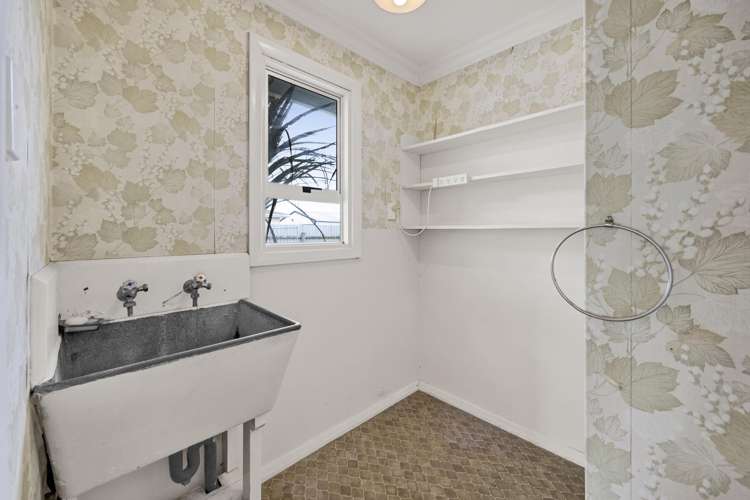 54 Camberwell Road Hawera_13