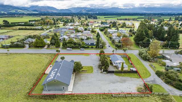 5695 West Coast Road Springfield_1