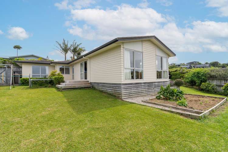 7 Waikowhai Place Raglan_17