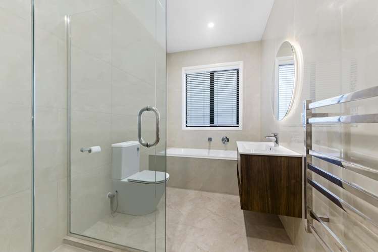 19 Pacific Heights Road Orewa_13