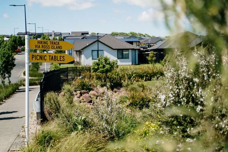 8 Tirikatene Avenue Pukekohe_11