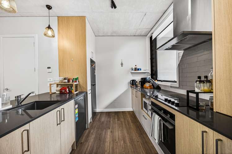 11/4163 Great North Road Glen Eden_1