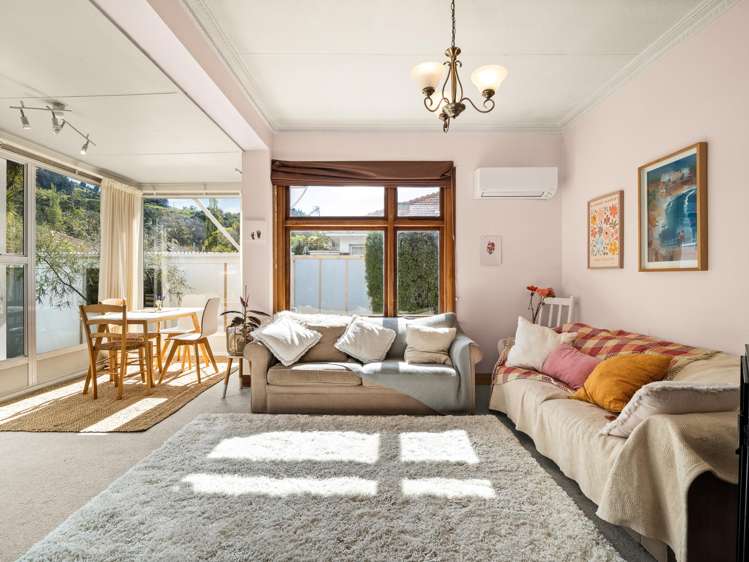 387 North Road North East Valley_1