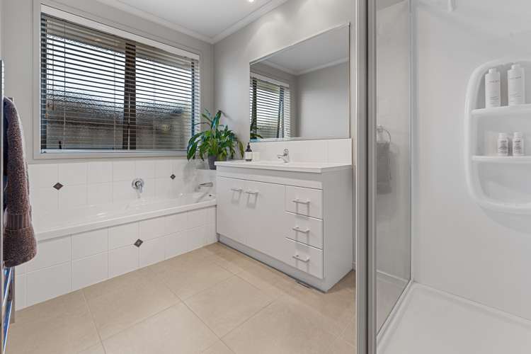 6 Barometer Way Pyes Pa_20