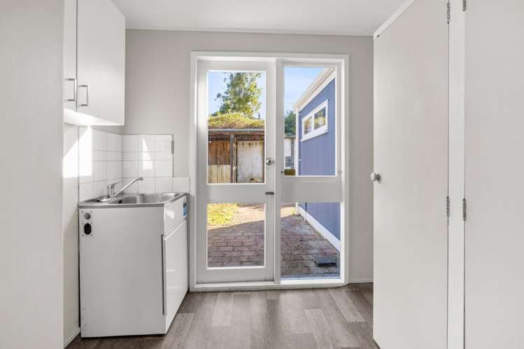 9 Wychwood Crescent Springfield_13