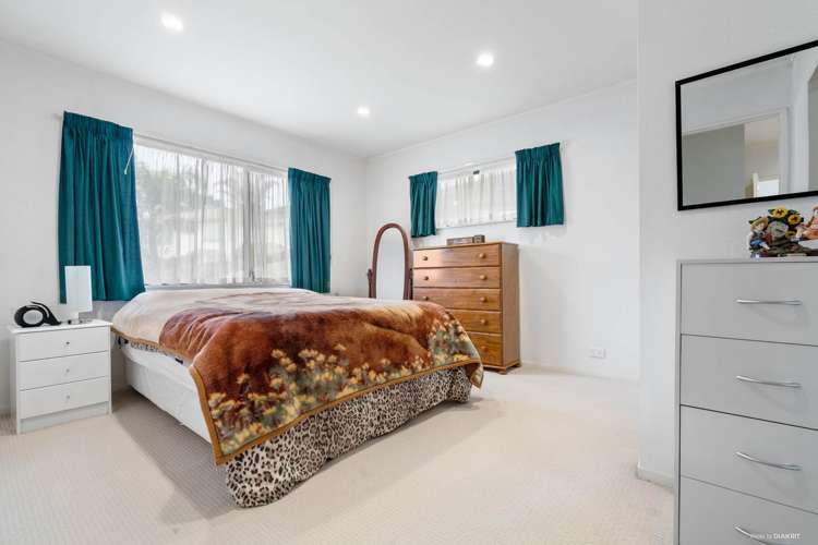 18 De Havilland Drive Goodwood Heights_8