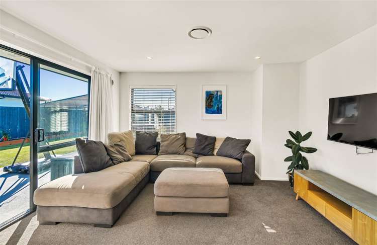 75 Southfield Drive Lincoln_6