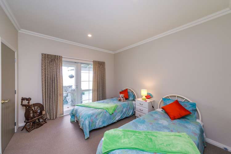 22 Kebbell Terrace Ohau_15