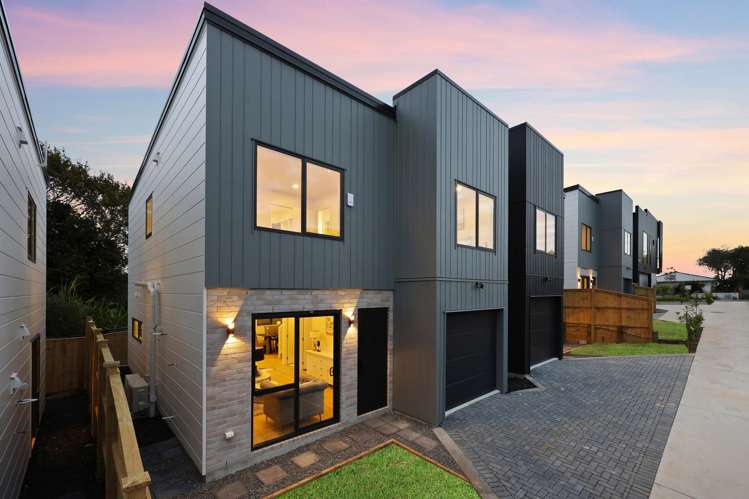 44 Bradbury Road Botany Downs_33