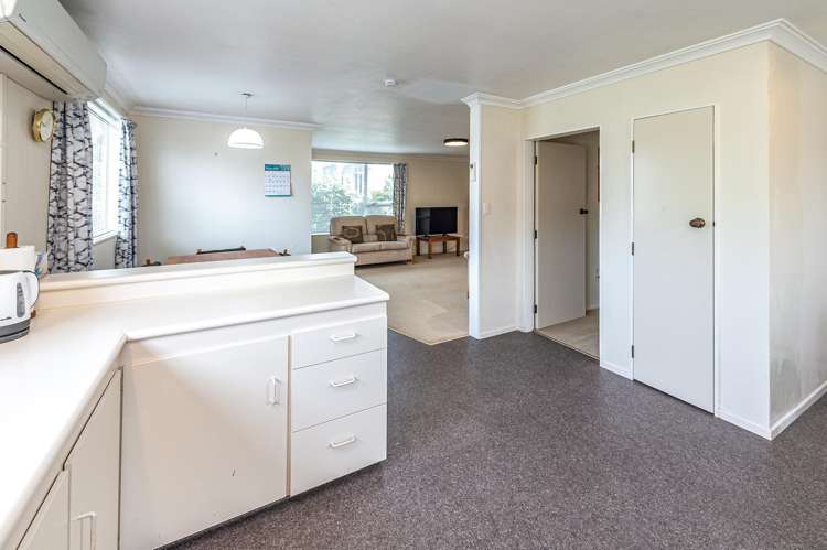 2/28 Moana Street Whanganui East_13