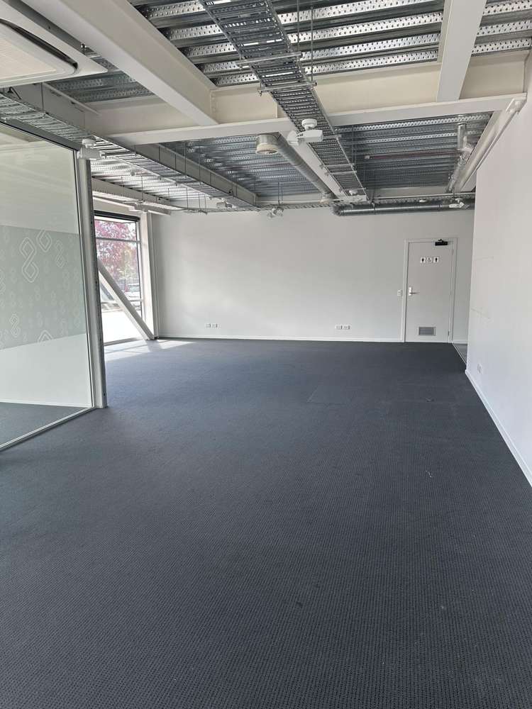 7/2 Distribution Lane Sockburn_3