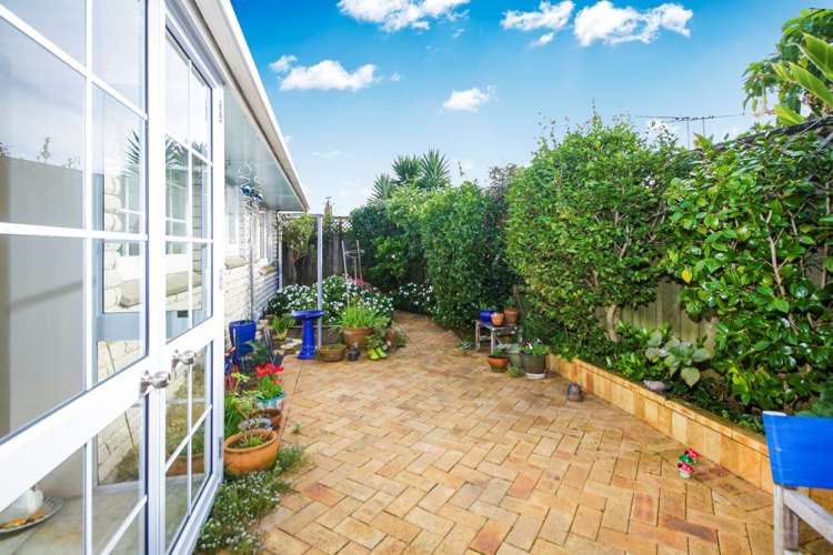 2/10 Alana Place Mount Wellington_6