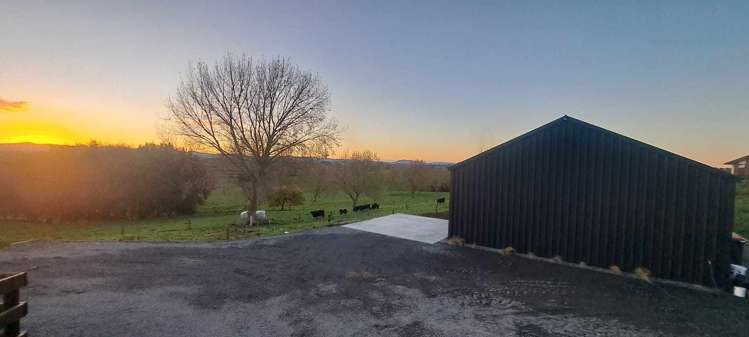 81 Jury Road Ngahinapouri_3