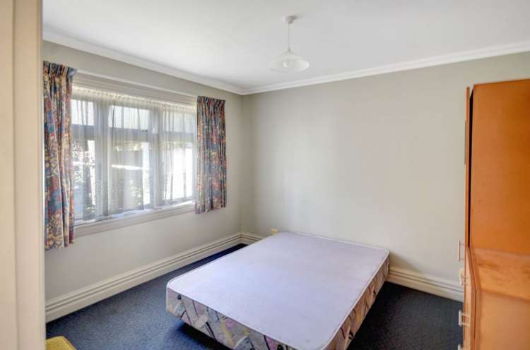 8 Jura Street North East Valley_18