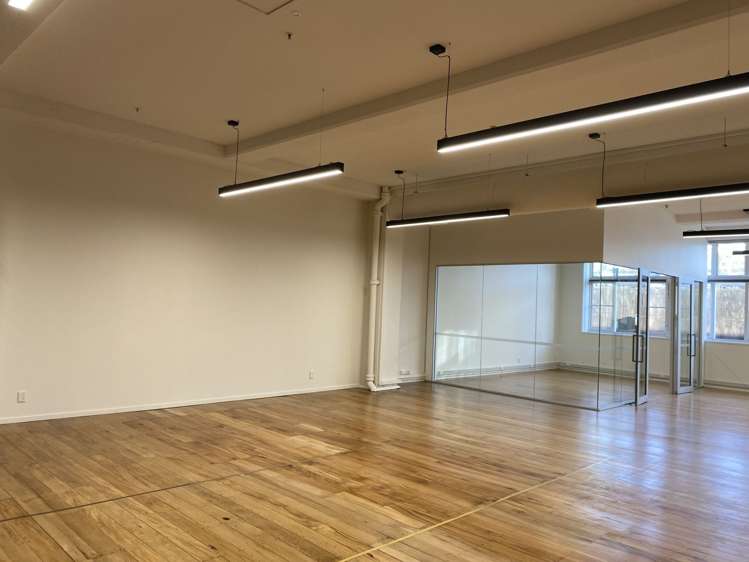 Part Level 1/125 The Strand Parnell_6