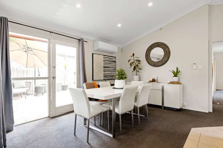 5 Balloch Street Fairfield_10