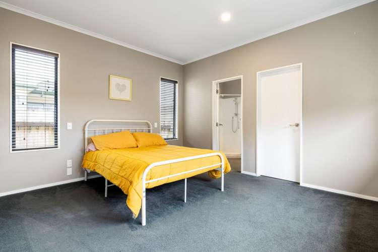 131C Rototuna Road Rototuna_12