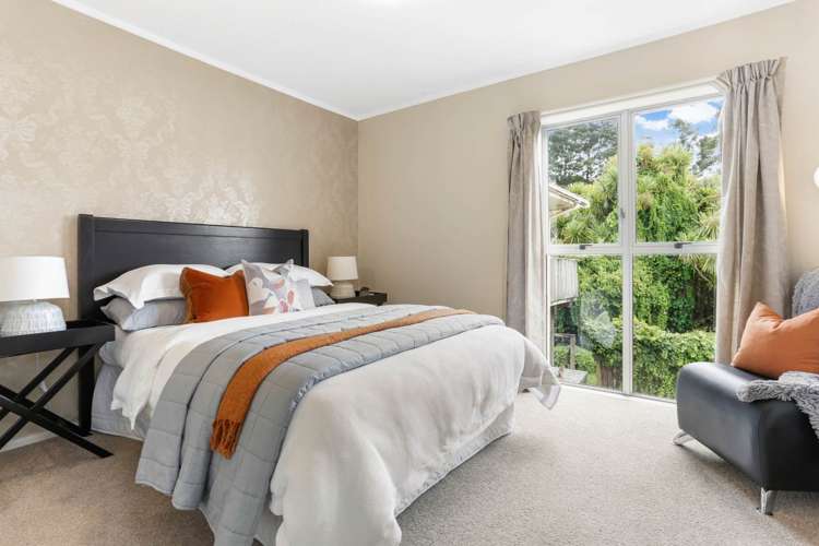 2/42 Eastglen Road Glen Eden_9