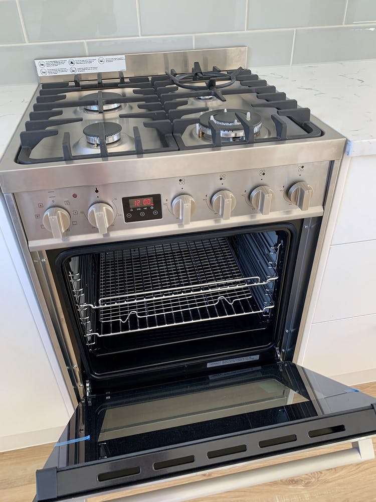 11 San Ambrosio Rise Henderson_16