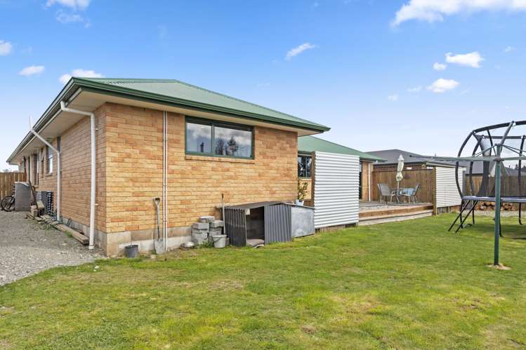 21 Lakeland Avenue Twizel_22