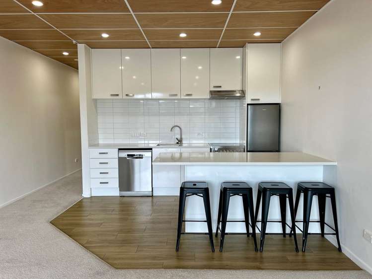 28K The Avenue Albany_0